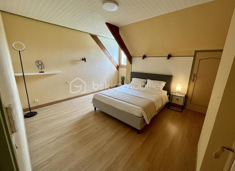 Maison - 175 m² - 8 pièces