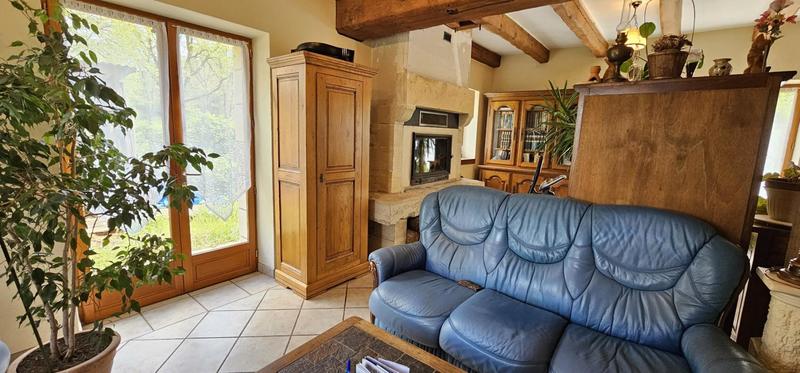 Maison - 228 m² - 7 pièces