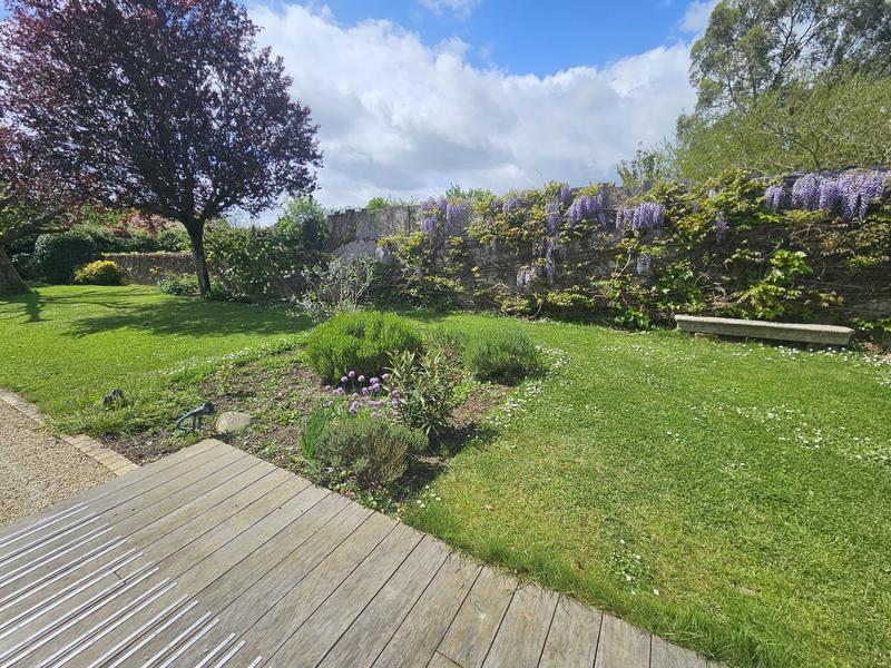 Maison - 170 m² - 6 pièces