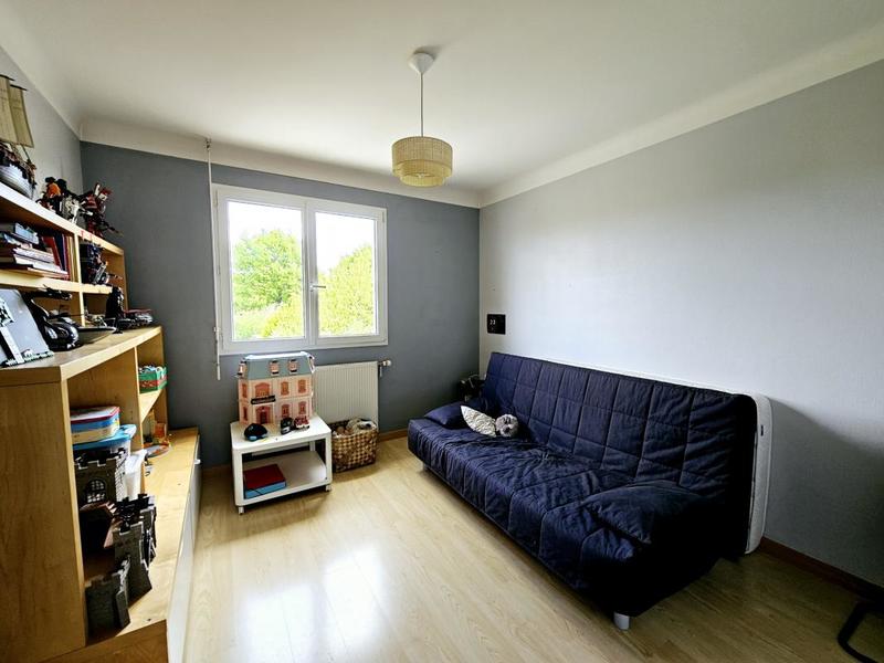 Maison - 204 m² - 9 pièces