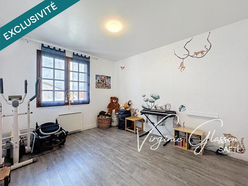 Maison - 140 m² - 5 pièces