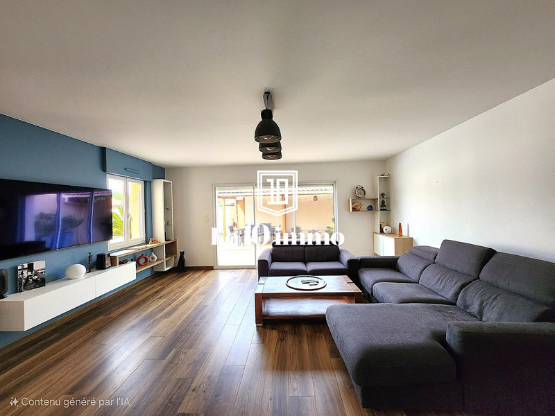 Maison - 180 m² - 7 pièces