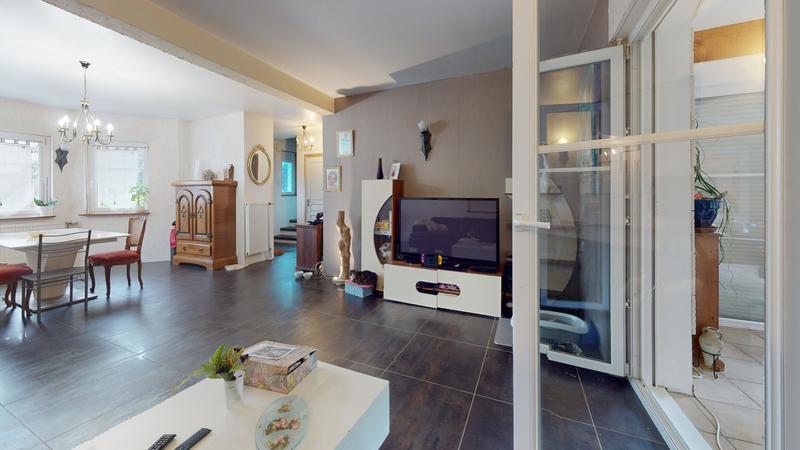 Maison chambre d'hôtes - 165 m² - 8 pièces