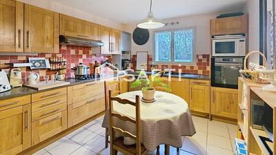 Maison - 135 m² - 5 pièces