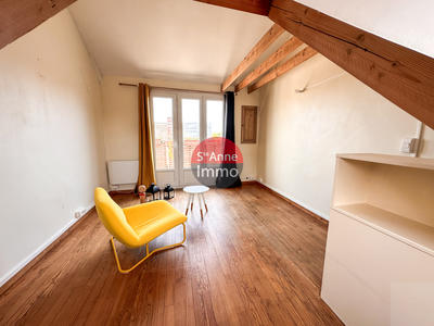 Maison - 94 m² - 6 pièces