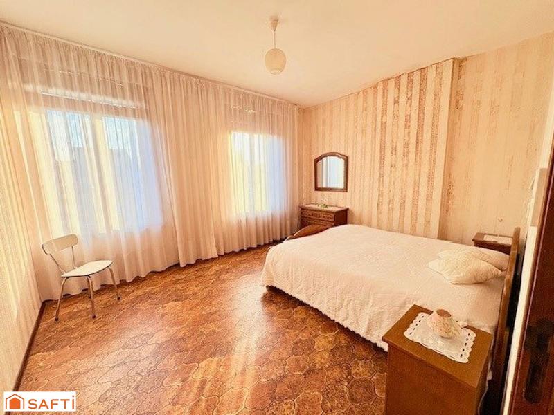 Maison - 132 m² - 8 pièces