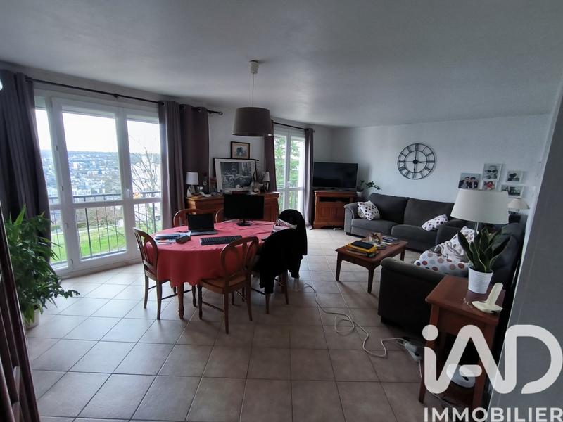 Appartement - 85 m² - 5 pièces