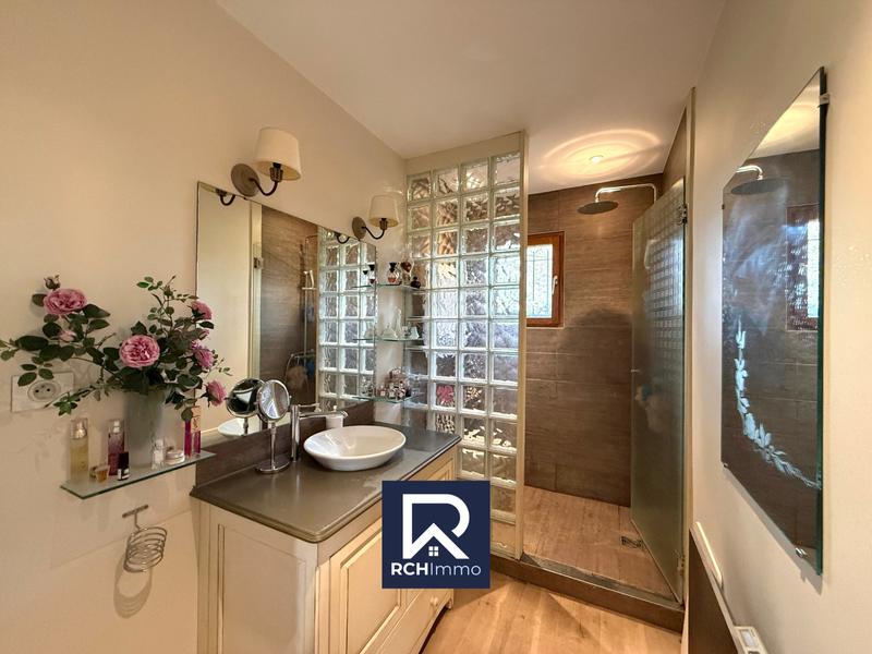 Maison traditionnelle - 99 m² - 4 pièces