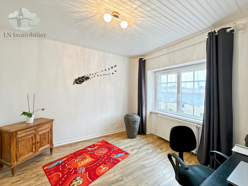 Maison - 167 m² - 8 pièces