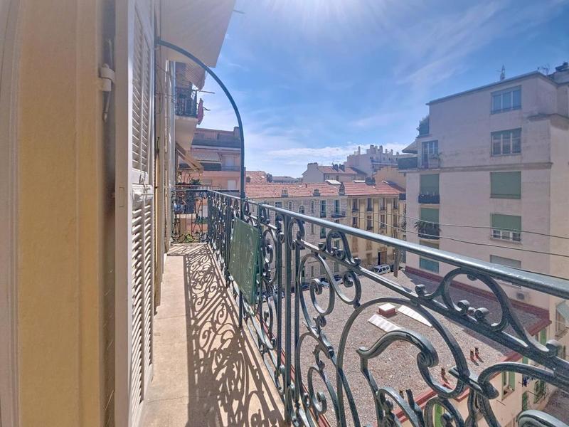 Appartement - 115 m² - 5 pièces