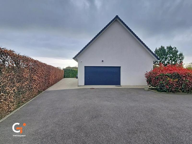 Maison - 192 m² - 7 pièces