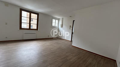 Studio - 42 m² - 1 pièce