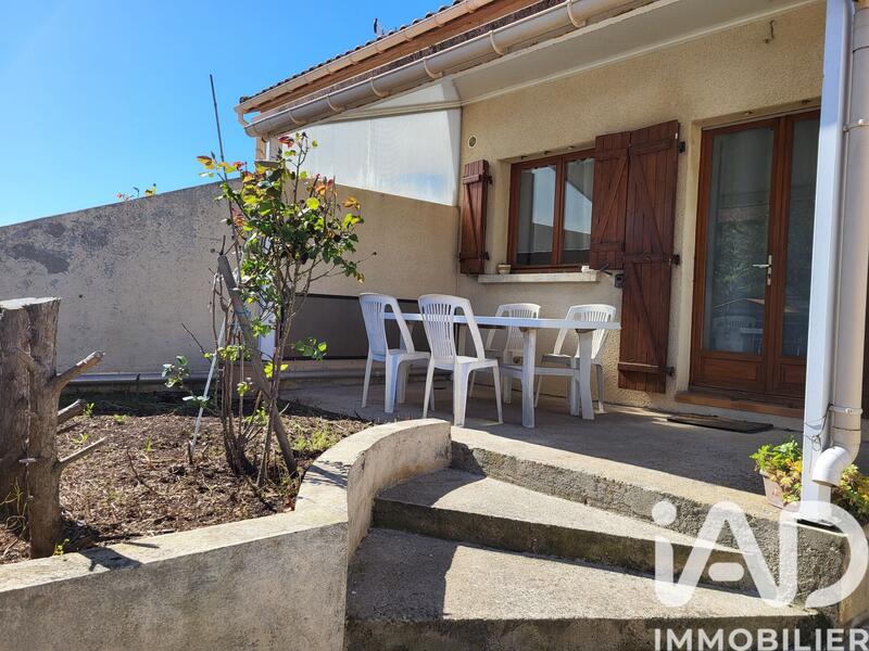 Maison - 74 m² - 4 pièces