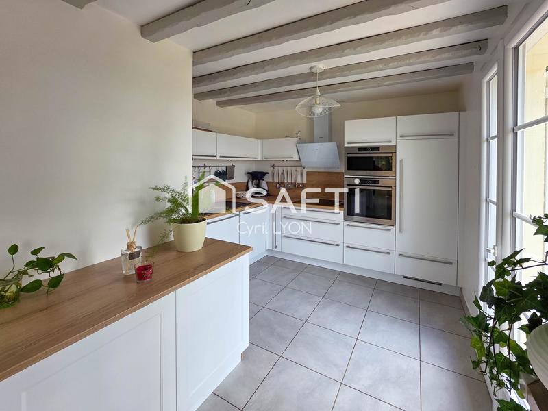 Maison - 135 m² - 7 pièces