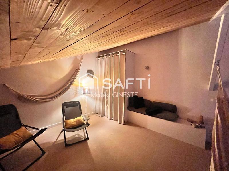 Maison - 188 m² - 4 pièces