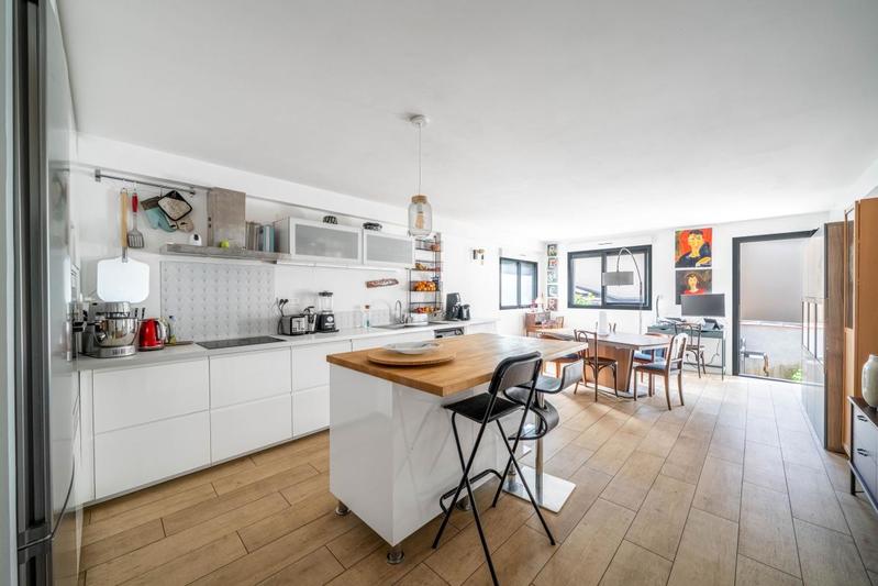 Maison de ville - 106 m² - 4 pièces