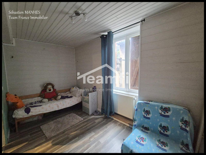 Maison - 111 m² - 5 pièces