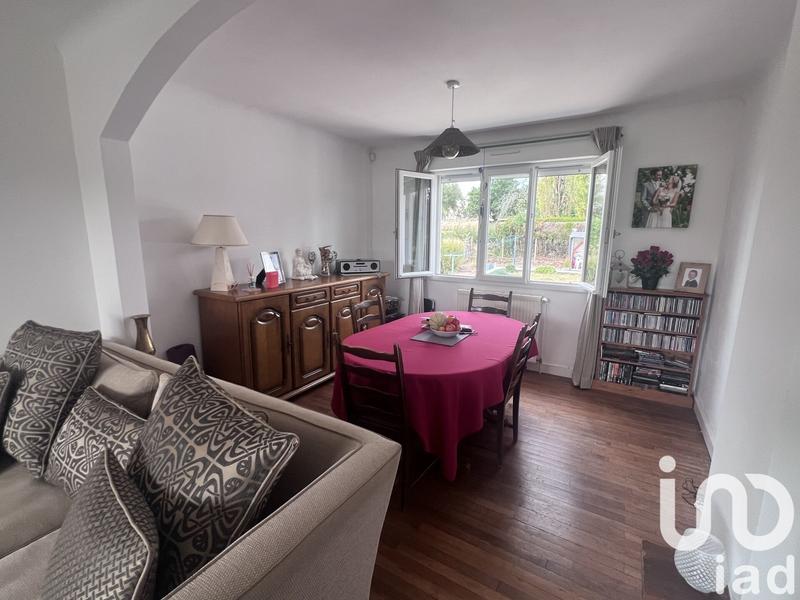 Maison - 98 m² - 5 pièces