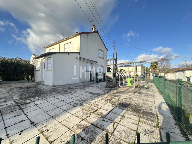 Maison - 65 m² - 5 pièces