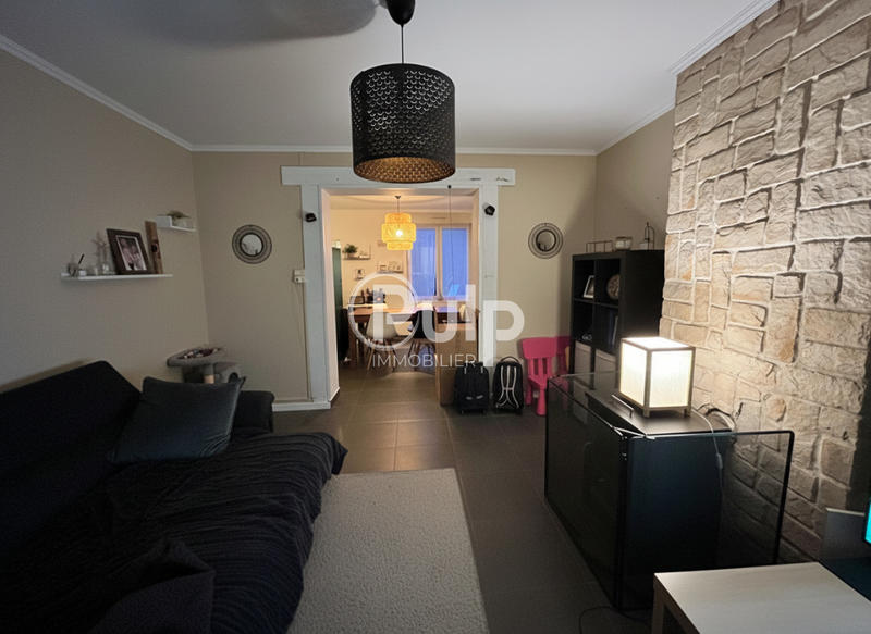 Maison - 85 m² - 5 pièces