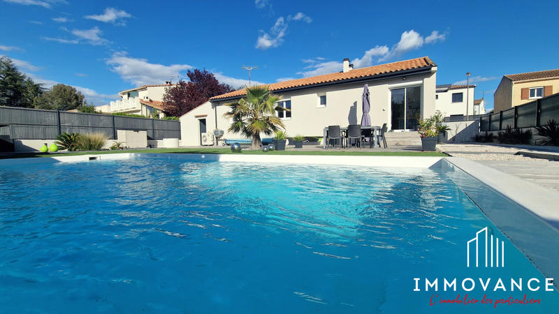 Villa - 100 m² - 4 pièces