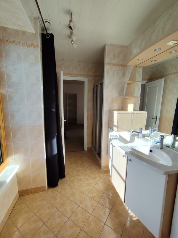 Maison ancienne - 144 m² - 7 pièces