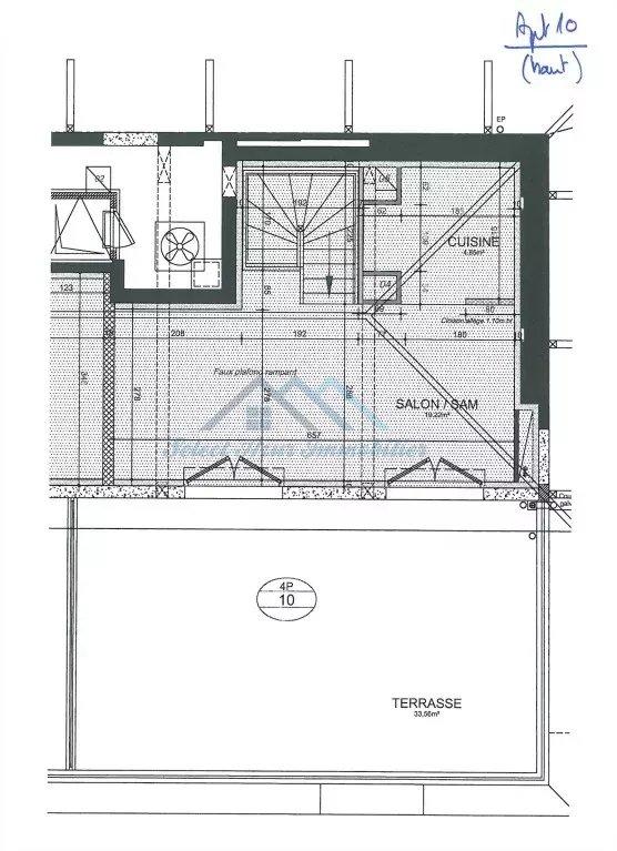 Duplex - 71 m² - 4 pièces