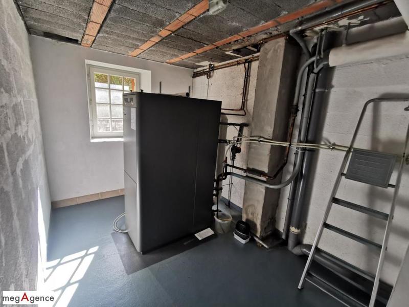 Maison traditionnelle - 186 m² - 7 pièces