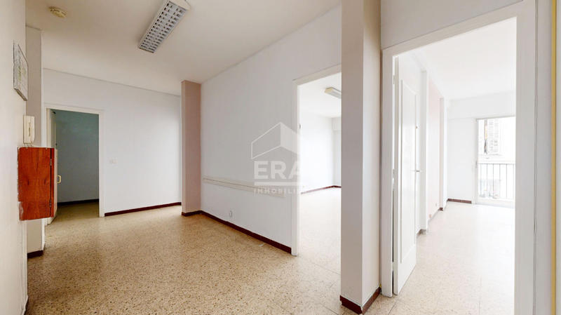 Appartement - 105 m² - 4 pièces