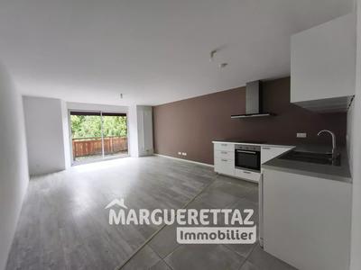 Appartement - 95 m² - 4 pièces