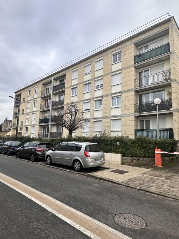 Appartement - 89 m² - 5 pièces