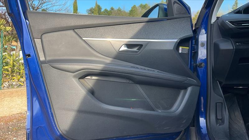 Peugeot 3008 II 1.5 BlueHDi 130 Allure