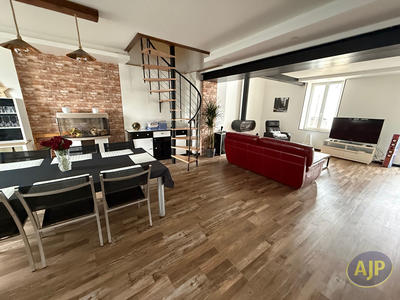 Maison - 158 m² - 7 pièces