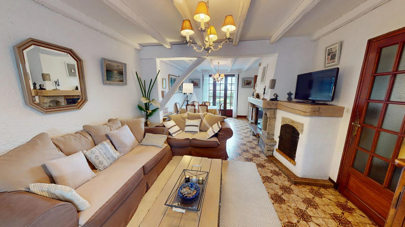 Maison - 108 m² - 6 pièces