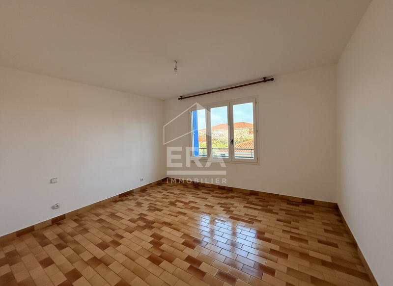 Maison - 102 m² - 4 pièces