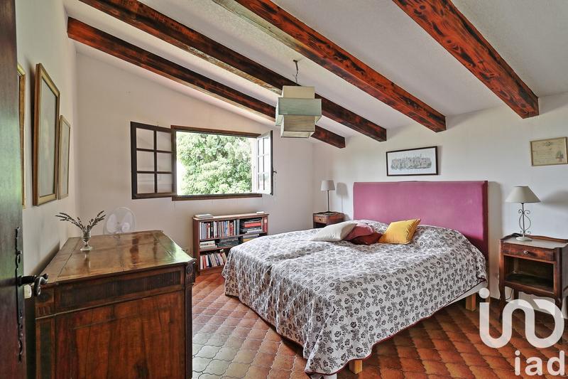 Maison - 200 m² - 6 pièces