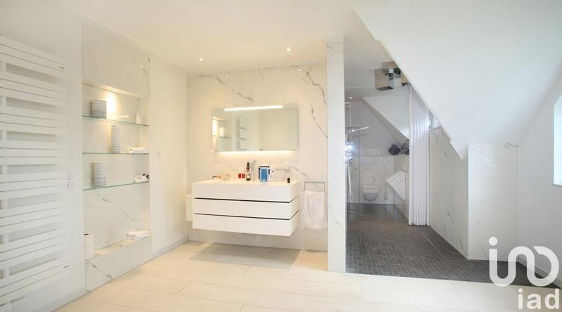 Maison de maîtres - 245 m² - 5 pièces