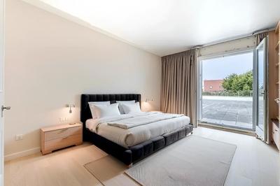 Appartement - 163 m² - 6 pièces