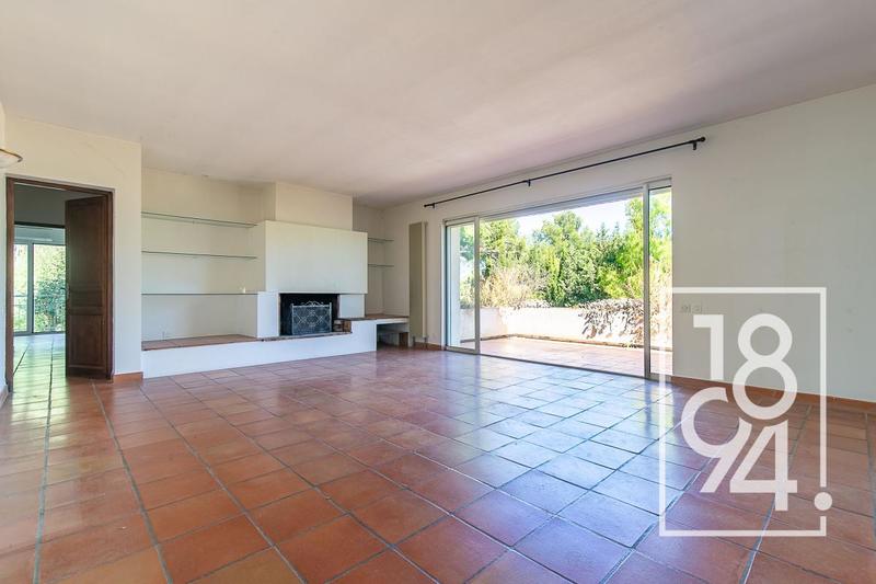 Maison - 197 m² - 5 pièces