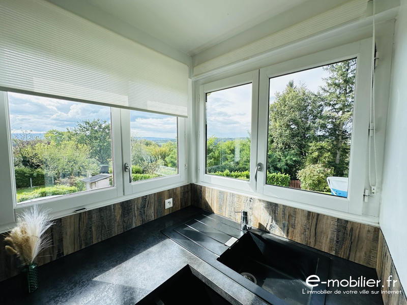 Maison - 101 m² - 5 pièces