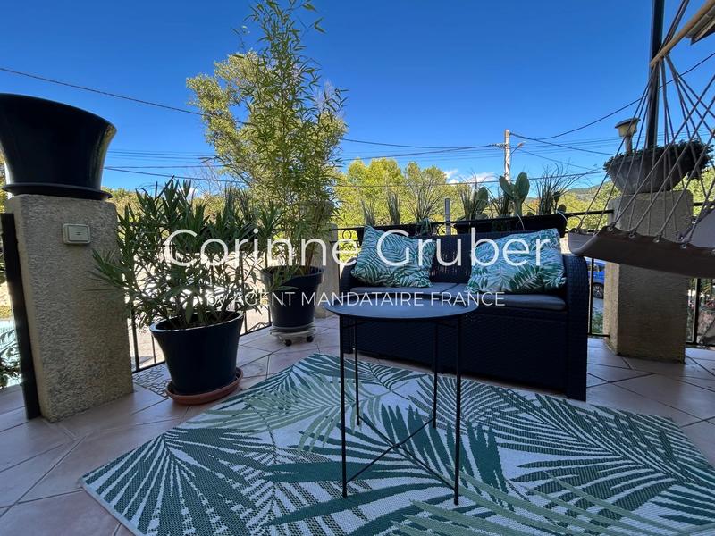 Maison - 101 m² - 4 pièces