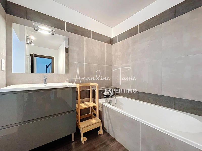 Maison - 155 m² - 6 pièces