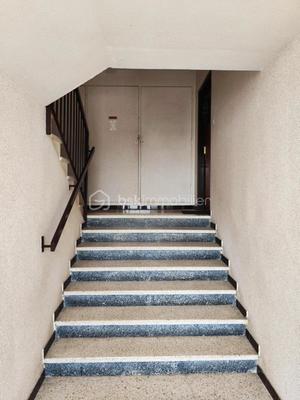 Appartement - 77 m² - 5 pièces