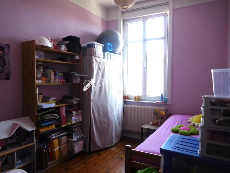 Maison - 90 m² - 6 pièces