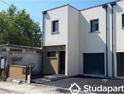 Chambre - 14 m² - 1 pièce