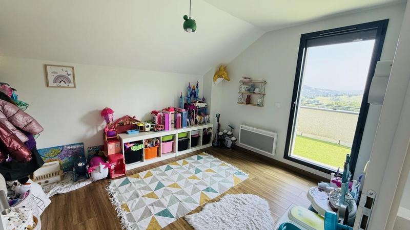 Maison - 101 m² - 4 pièces