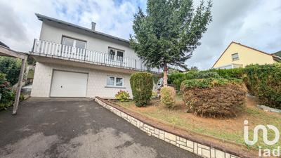 Maison - 161 m² - 6 pièces