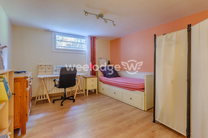 Maison - 213 m² - 6 pièces