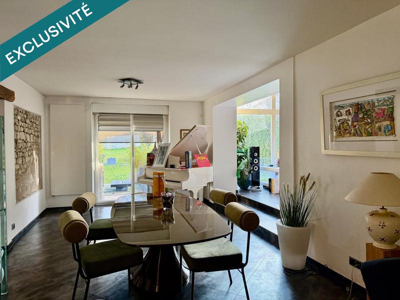 Maison - 346 m² - 10 pièces