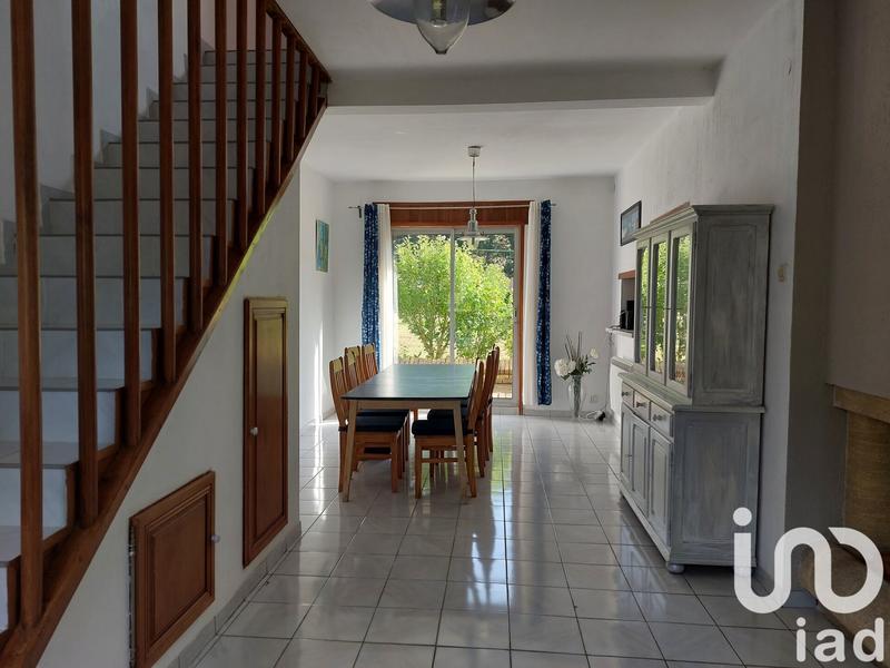 Maison - 209 m² - 9 pièces